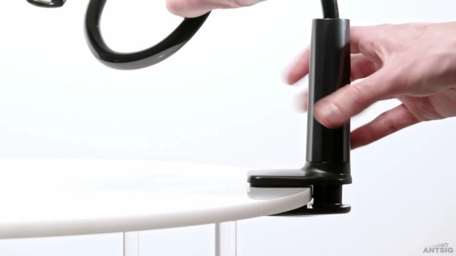 Cheap ๐งจ Australia Only - Antsig Phone And Tablet Holder With Heavy Duty Clamp And Flexible Arm ๐ 5 Cheap ๐งจ Australia Only - Antsig Phone And Tablet Holder With Heavy Duty Clamp And Flexible Arm ๐ - Image 5